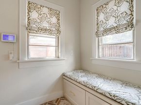 2209 W Rosedale Street S, Fort Worth Texas 76110