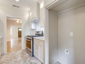 2209 W Rosedale Street S, Fort Worth Texas 76110