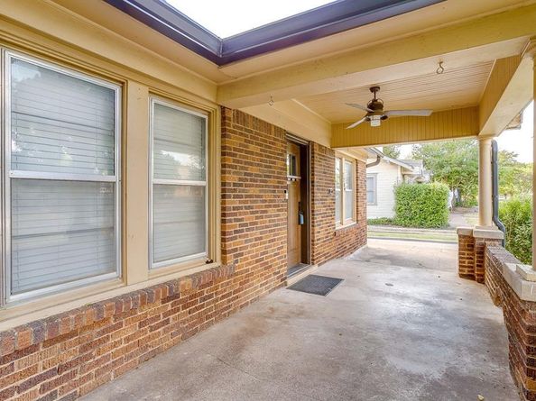 2209 W Rosedale Street S, Fort Worth Texas 76110
