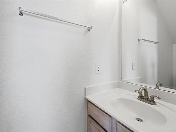 7604  Amsterdam Lane , Arlington Texas 76002