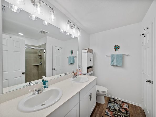 1916  Winding Creek Way , Denton Texas 76208