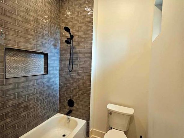 608  Redbud Court , Cedar Hill Texas 75104