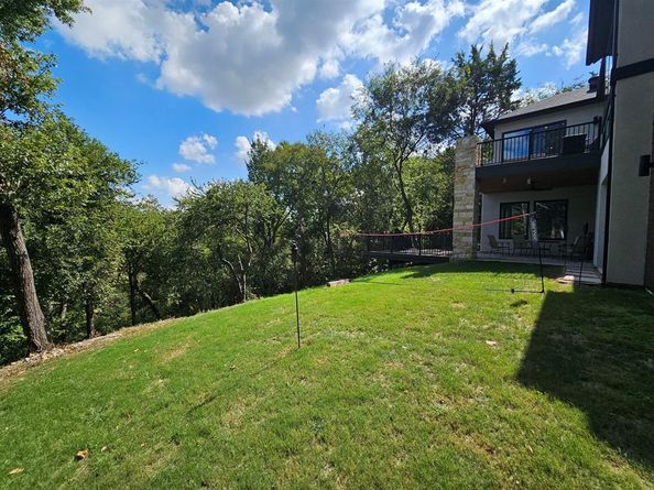 608  Redbud Court , Cedar Hill Texas 75104