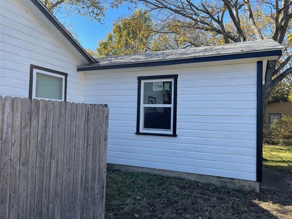 2165  Skillman  , Garland Texas 75041