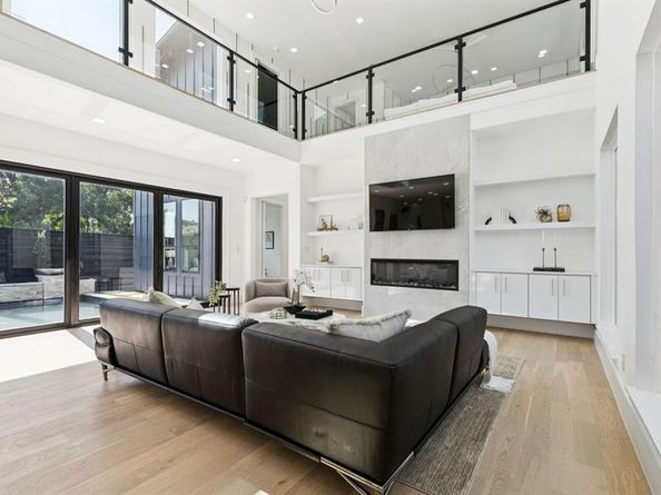 6541  Prosper Street , Dallas Texas 75209