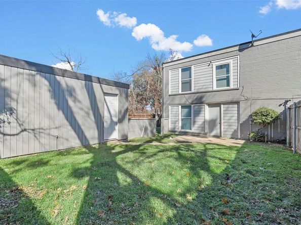 4555  Altamesa Boulevard  4553, Fort Worth Texas 76133