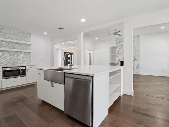 7326  La Cosa Drive , Dallas Texas 75248