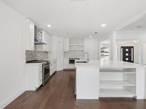 7326  La Cosa Drive , Dallas Texas 75248