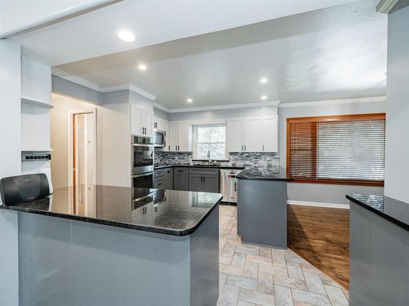 908  Saturn Springs Drive , Garland Texas 75041