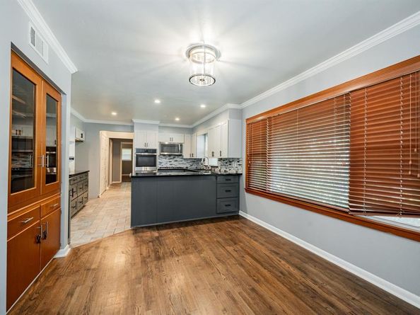 908  Saturn Springs Drive , Garland Texas 75041