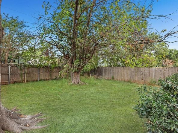 6758  Cartagena Court , Fort Worth Texas 76133