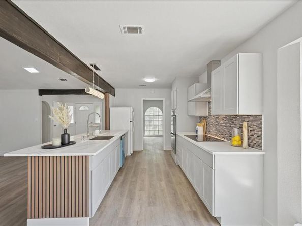 6758  Cartagena Court , Fort Worth Texas 76133