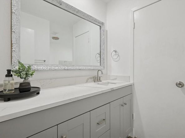 6758  Cartagena Court , Fort Worth Texas 76133