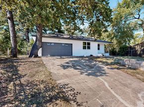 671  Cedarcliff Drive , Dallas Texas 75217