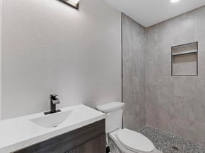 671  Cedarcliff Drive , Dallas Texas 75217