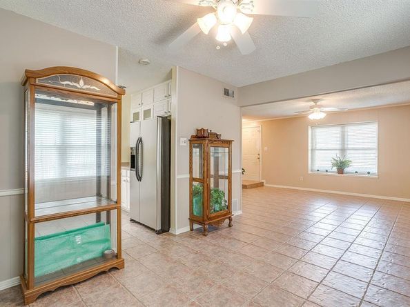 519  Pecan Acres Court , Arlington Texas 76013