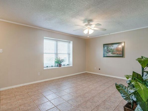 519  Pecan Acres Court , Arlington Texas 76013