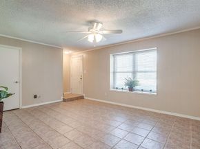 519  Pecan Acres Court , Arlington Texas 76013