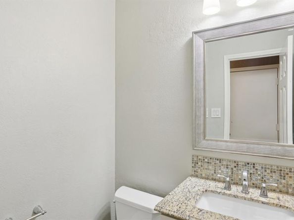 607  Ashcroft Drive , Grapevine Texas 76051