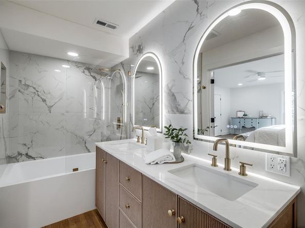 3503 B  Dickason Avenue , Dallas Texas 75219