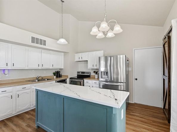 6000  Fay Circle , The Colony Texas 75056