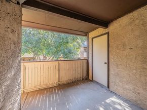 1300  Memory Lane  5221, Arlington Texas 76011