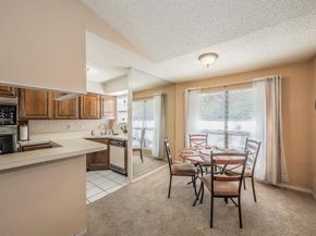 1300  Memory Lane  5221, Arlington Texas 76011