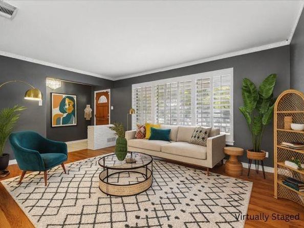 2915  Touraine Drive , Dallas Texas 75211