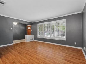 2915  Touraine Drive , Dallas Texas 75211