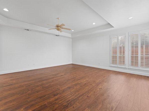 1216  Morgan Lefay Lane , Lewisville Texas 75056