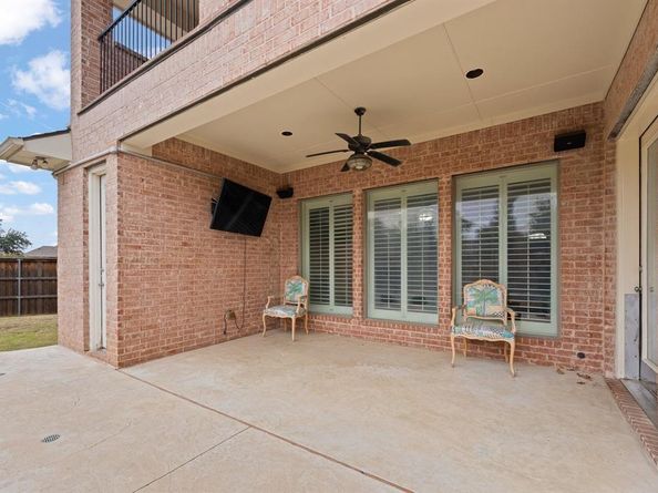 1216  Morgan Lefay Lane , Lewisville Texas 75056