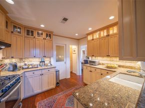 903  Bison Trail , Dallas Texas 75208