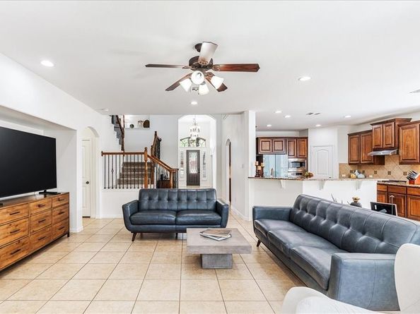 8113  Via Verde Drive , Austin Texas 78739