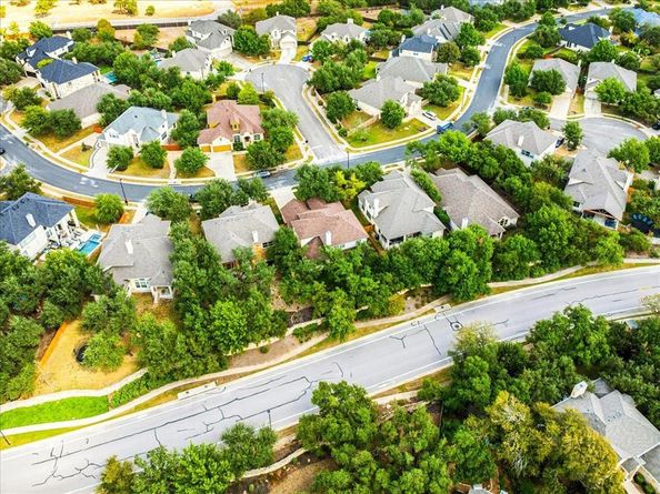 8113  Via Verde Drive , Austin Texas 78739