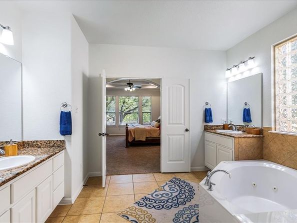 8113  Via Verde Drive , Austin Texas 78739