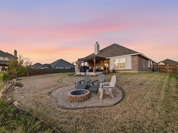 2605  Geer Lane , Mansfield Texas 76063