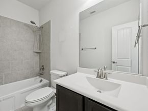 824  San Madrid Trail , Fort Worth Texas 76052