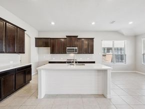 824  San Madrid Trail , Fort Worth Texas 76052