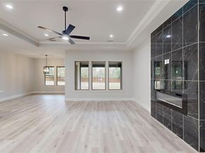 716  Del Drive , Denton Texas 76207