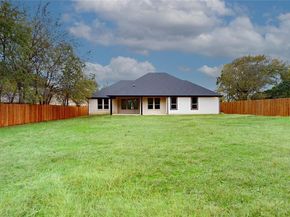 716  Del Drive , Denton Texas 76207