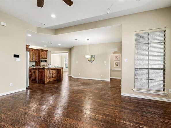 1125  Michener Way , Irving Texas 75063