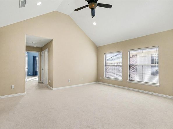 1125  Michener Way , Irving Texas 75063