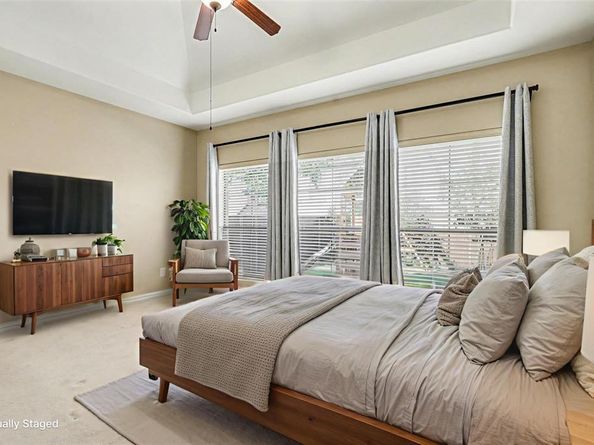 1125  Michener Way , Irving Texas 75063