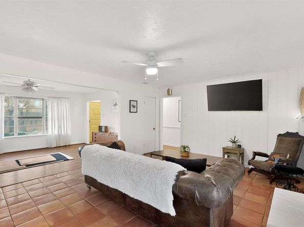 514 W Ridgewood Drive , Garland Texas 75041