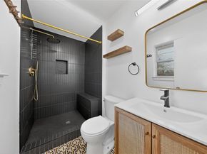 514 W Ridgewood Drive , Garland Texas 75041