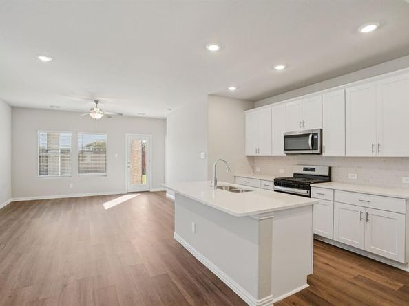 203  Greenbriar Drive , Princeton Texas 75071