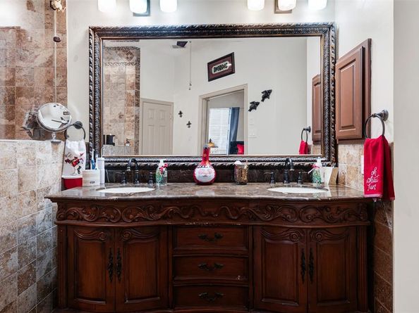 11109  New Orleans Drive , Frisco Texas 75035