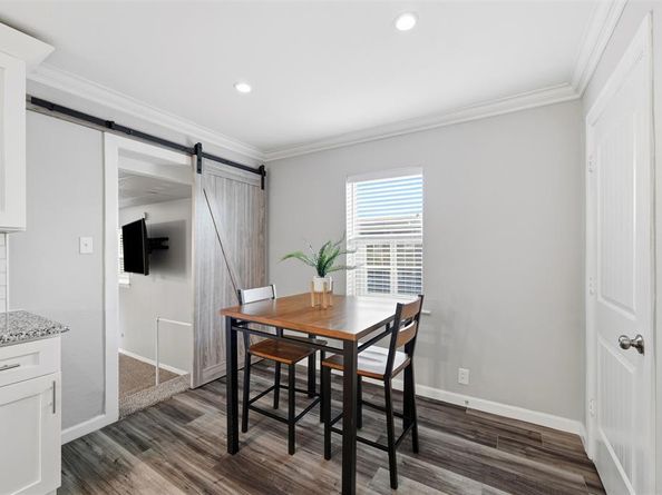 1310  Airline Drive , Grapevine Texas 76051