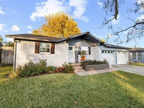 1310  Airline Drive , Grapevine Texas 76051