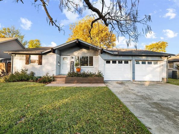 1310  Airline Drive , Grapevine Texas 76051